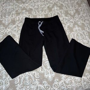 Figs small short pants